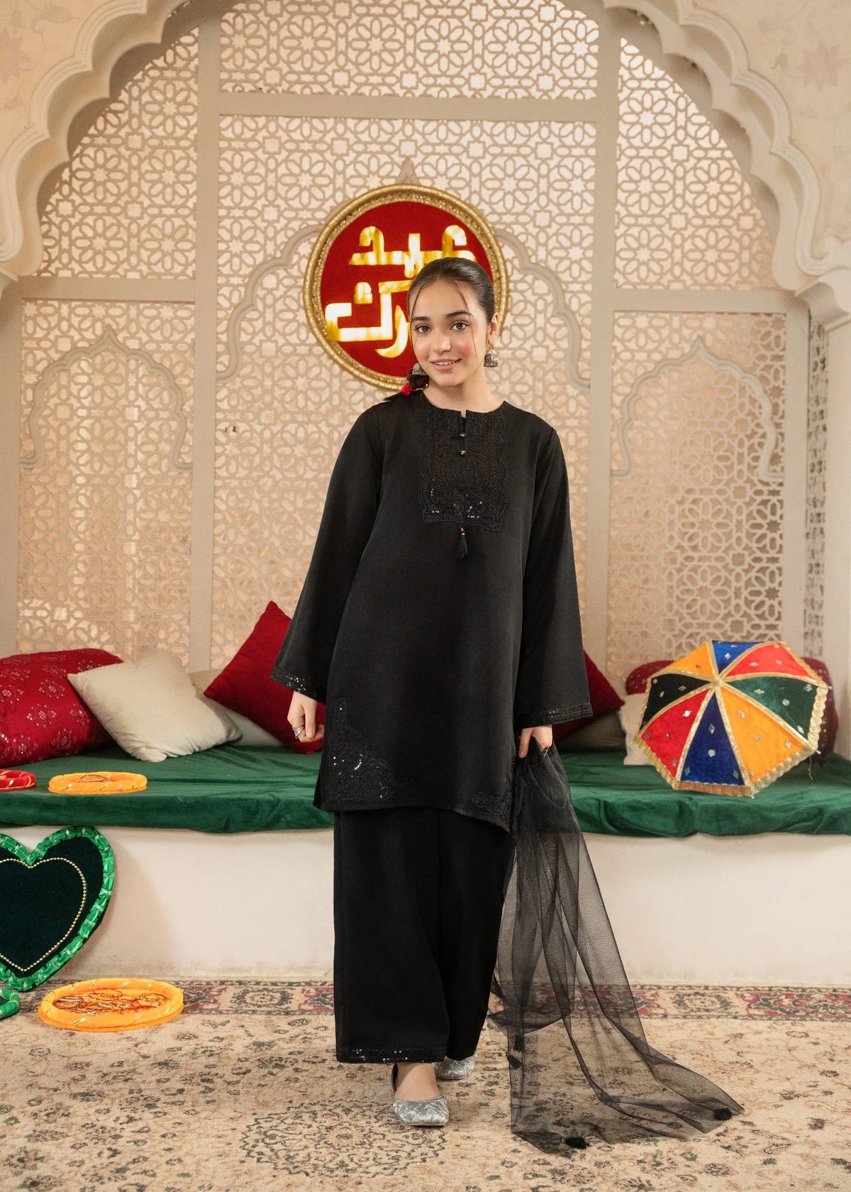 Girls' "Elegance in Bloom" Embroidered 3-Piece Set – Midnight Black