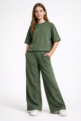 Effortless Summer Cool | Girls' Green Ribbed Knit Oversized Co-Ord Set